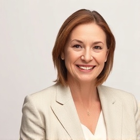 Nuala Griffiths — eSports Betting reviewer